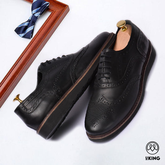 Élégance Authentique : Chaussures en Cuir Véritable